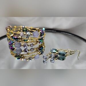 Handmade Eleg Gold and Multicolor Beaded Bracelet